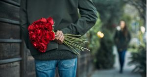 Pourquoi offrir des roses rouges à votre amoureuse