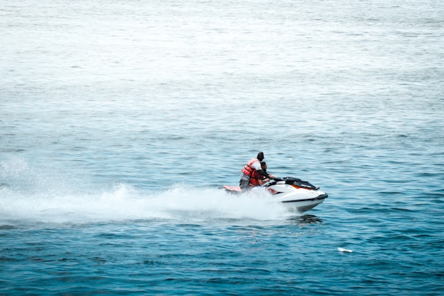 jet ski